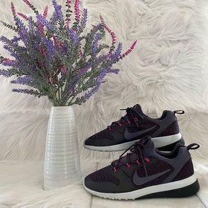 Nike CK Racer Running Shoe (Port Wine/Dark Raisin Lace Up Loops-Size 7 1/2)